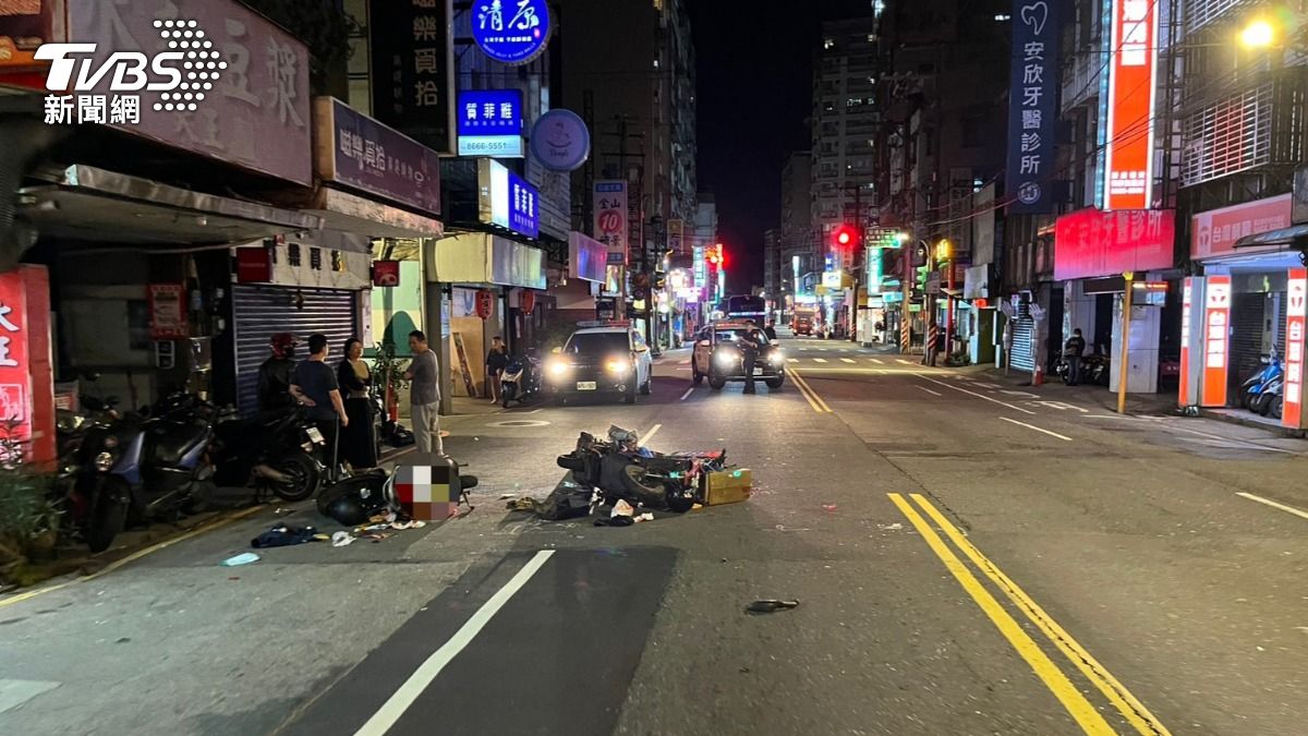 有片／新店翁離譜逆向「正面猛撞騎士」　顱內出血重傷