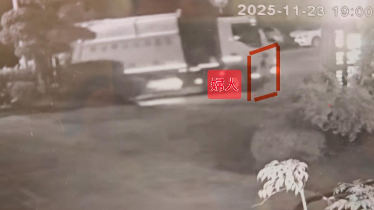 疑轉彎視線死角釀禍　宜蘭礁溪垃圾車右轉撞傷婦人