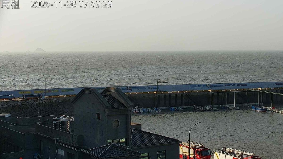 外出戴口罩！東北季風+境外污染物　北部、中南部空氣品質橘燈