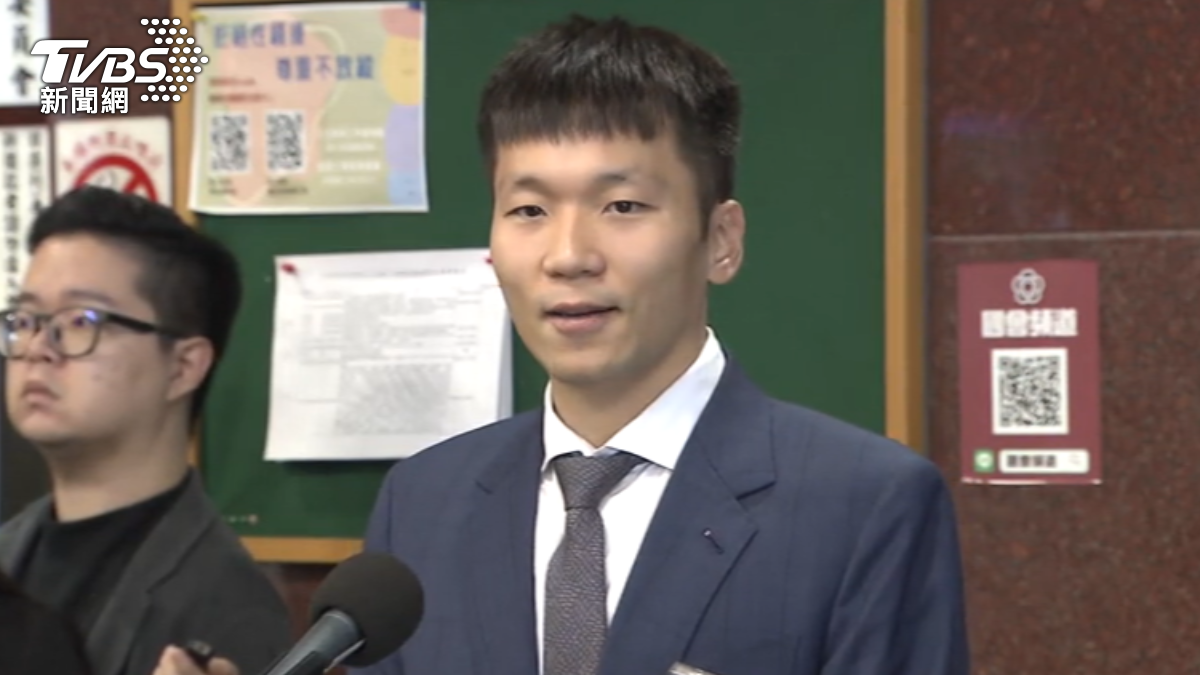 首度赴委員會備詢緊張　李洋：今晨5點半起床