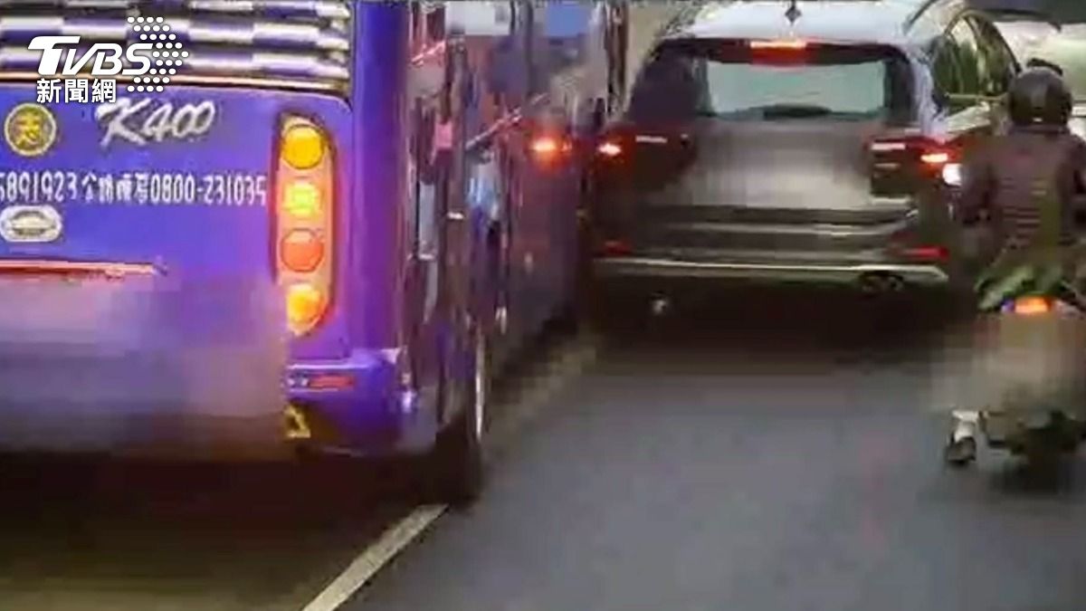 司機酒測超標載學生!「黃姓校車司機」遭檢方偵辦 家長怒