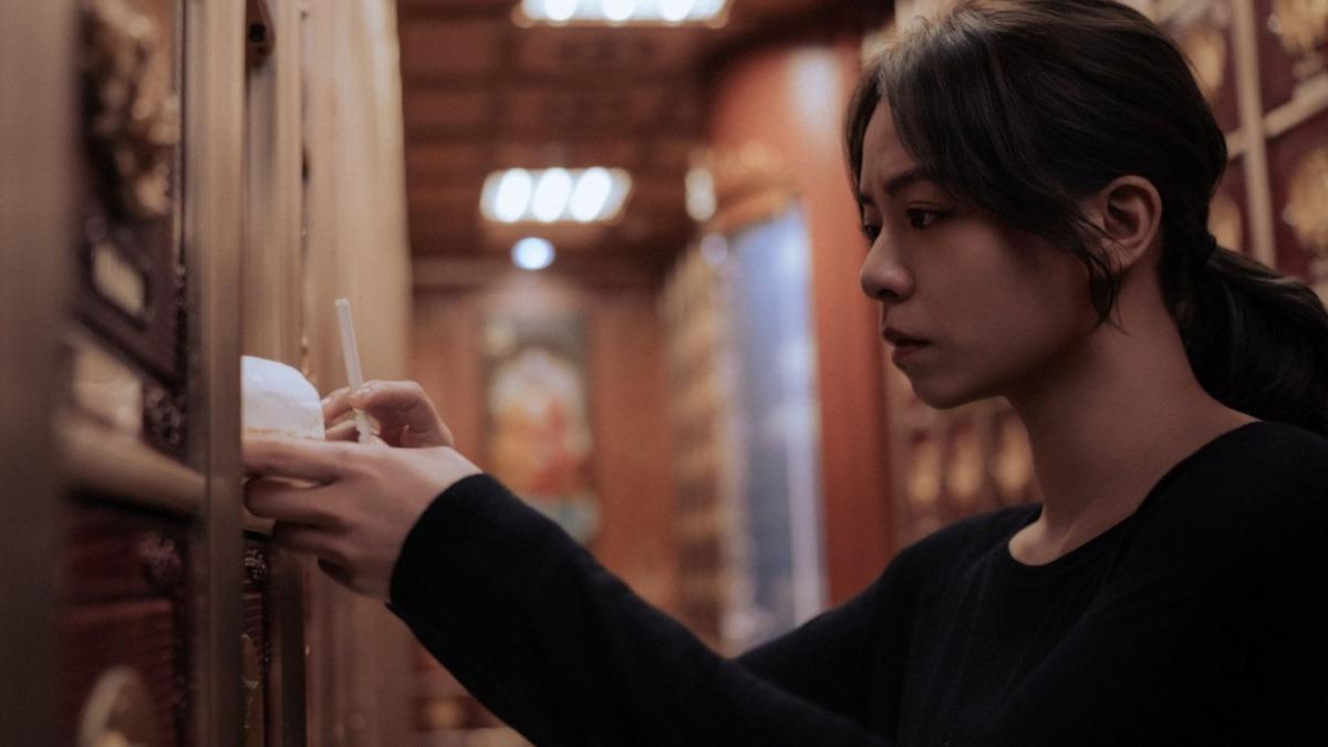 宋芸樺一見「媽媽骨灰罈」秒哭崩 最後告別心碎喊:不是在演戲