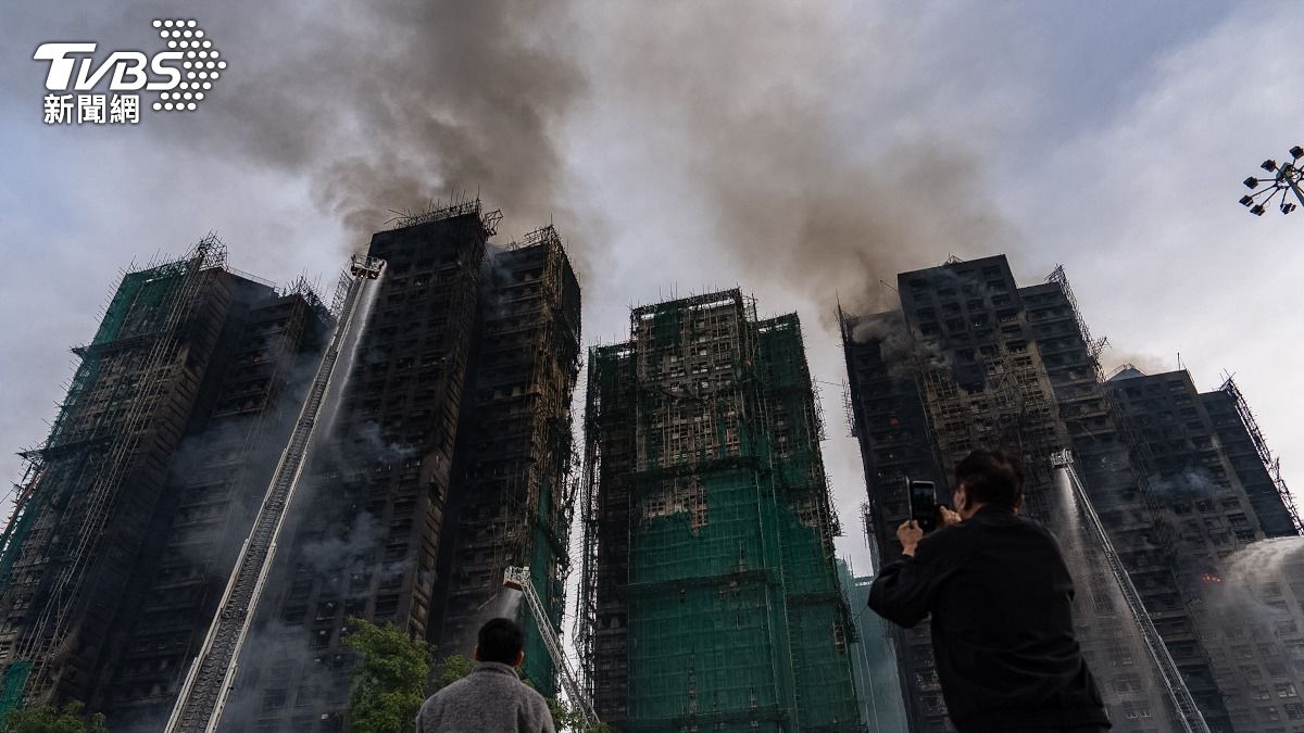 超密集!宏福苑樓距僅10M 居民:火苗飄哪燒到哪