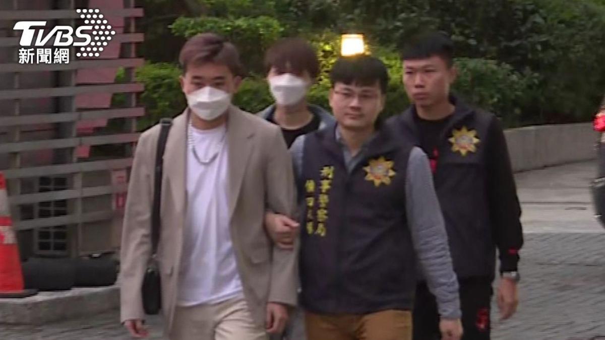 網紅拍片將賣場當自家「免費拿」！家樂福、全聯提告下場曝