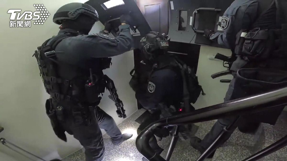 台南豪宅藏30公斤毒！越南移工白天上班　晚間搖身變製毒員工