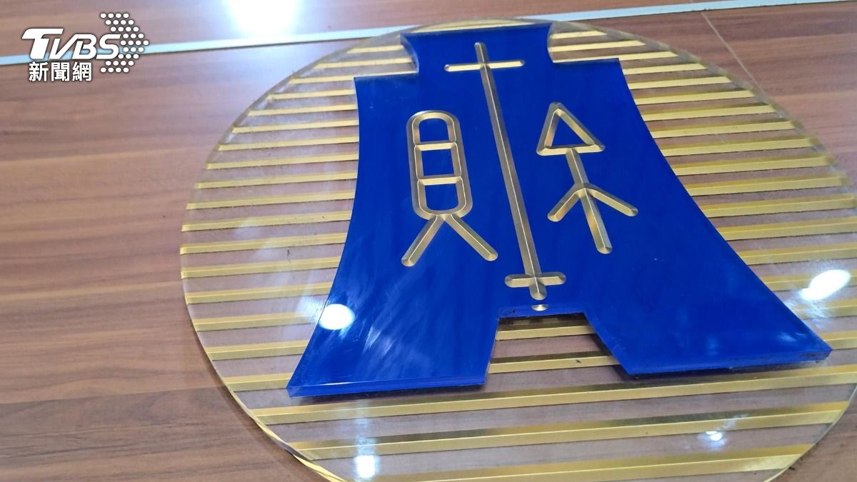 長輩過世急提存款踩地雷!律師揭「這動作」恐涉偽造文書