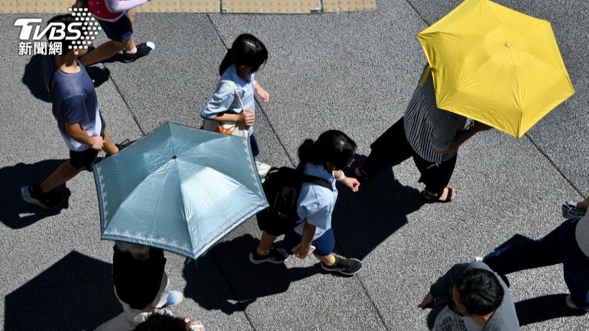 日韓再創最熱紀錄!飆破40度高溫 南韓近千人中暑