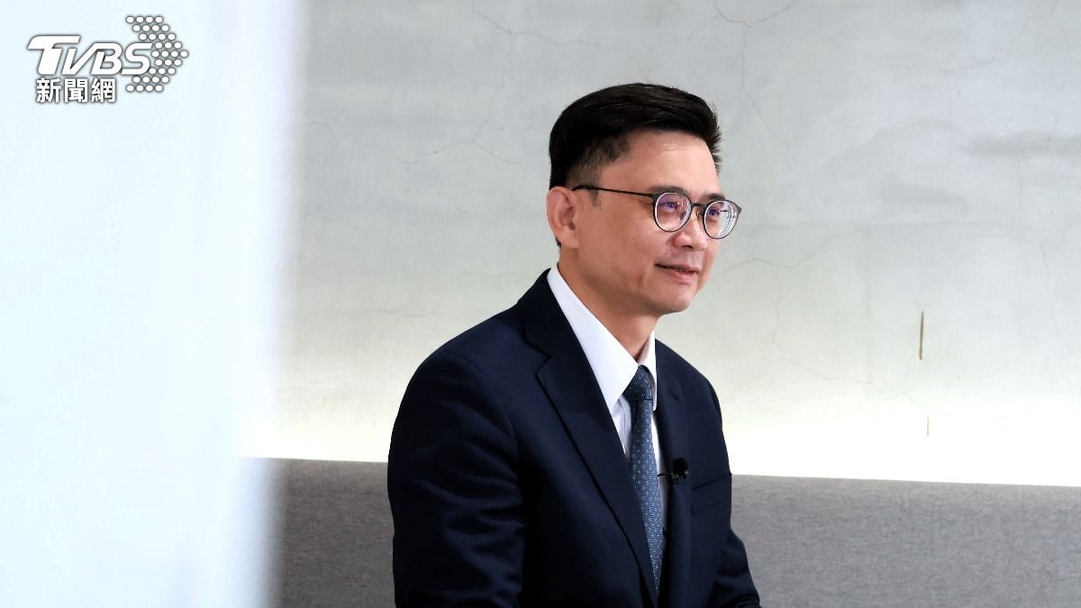 專訪／太太是最堅強後盾！　賴瑞隆溫情告白：她成就了我