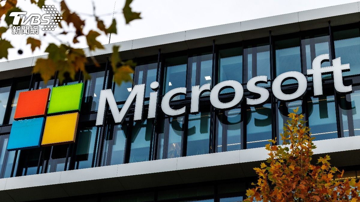 微軟Windows40週年 執行長喊話：從軟體工廠變智慧引擎