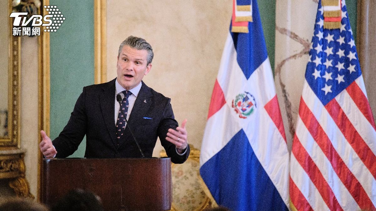 美防長登「福特號」航艦再叫陣 馬杜洛親自駕喊:安啦!