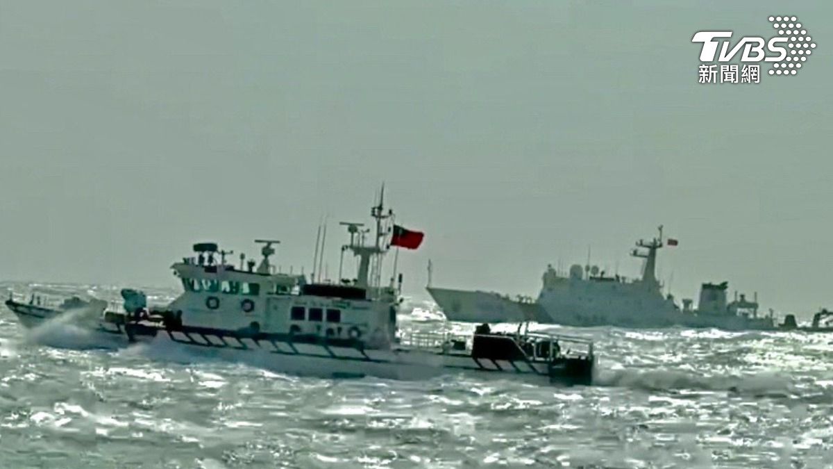 又聯合戰備警巡！20共機越線擾台　海警船還闖金門水域搞突襲