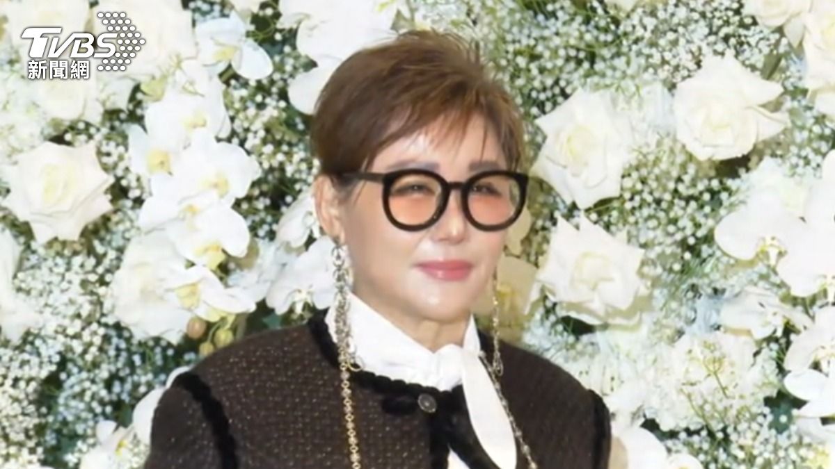 堪比三金!邱澤、許瑋甯婚宴430人 藍心湄、陳美鳳出席