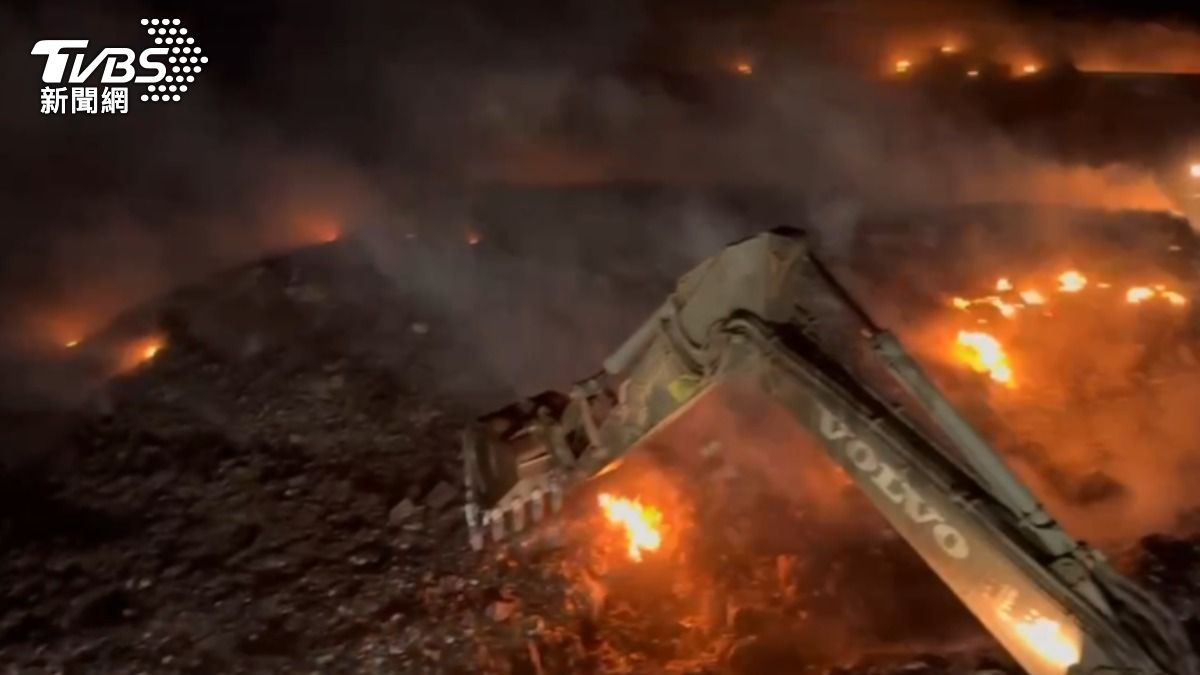 燒45小時！澎湖紅羅垃圾場大火暫滅　燃燒近2500平方公尺