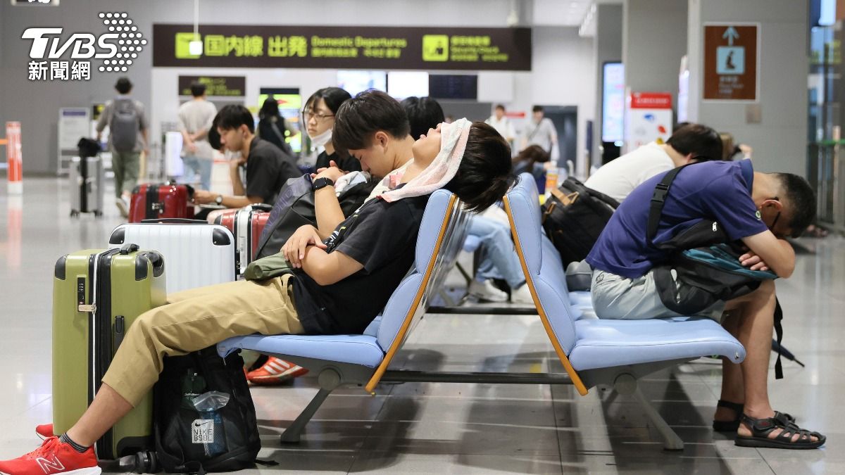 中國赴日航班「猛砍900架次」！關西機場重創　機票價格腰斬