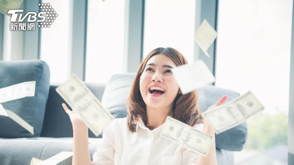 天生發光的女人！4星座女越活越年輕　「她」敢玩敢夢最受寵