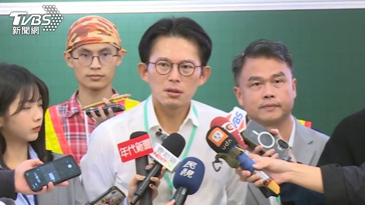 陳時中提告「指使狗仔跟拍」　黃國昌：可笑