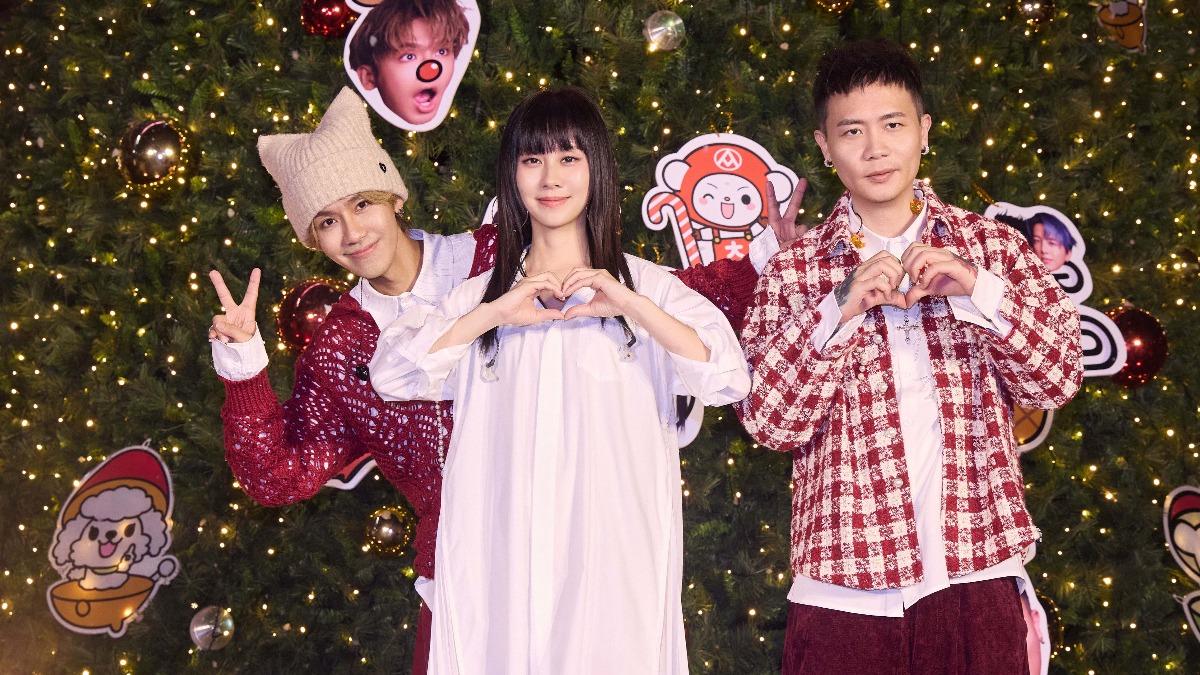 曾是收銀員！鼓鼓重返大賣場開唱　白安吐露聖誕心願