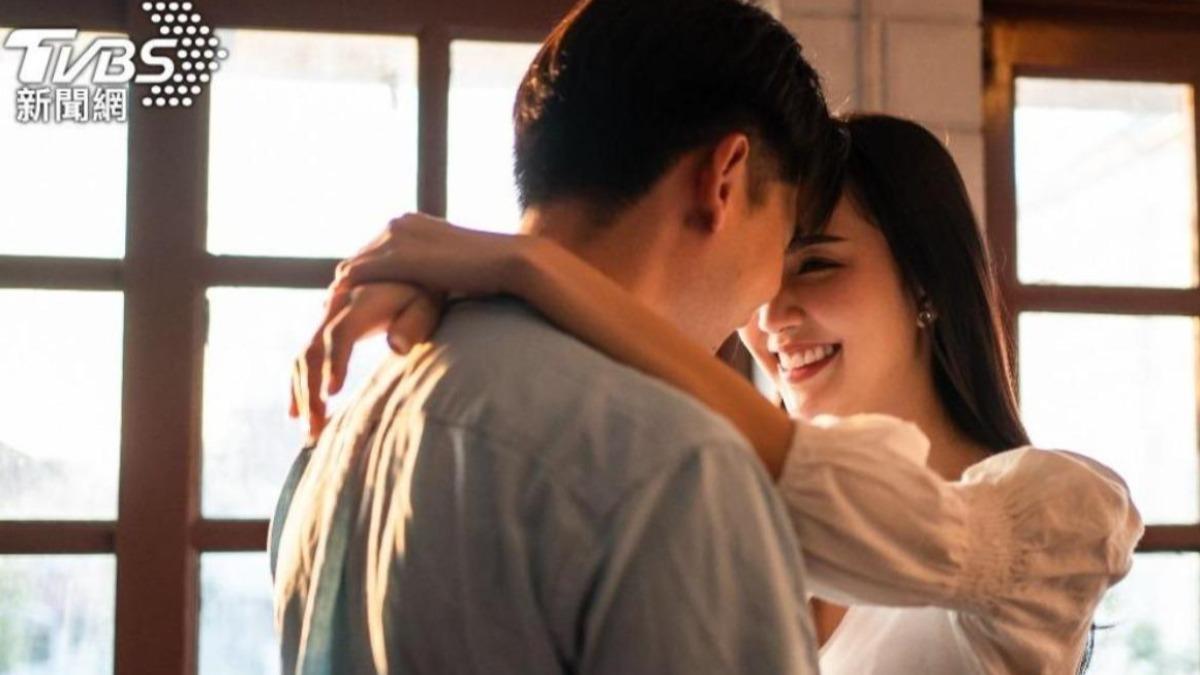 哭過才懂幸福！4星座女情路先苦後甘　「她」後半生婚姻超甜蜜