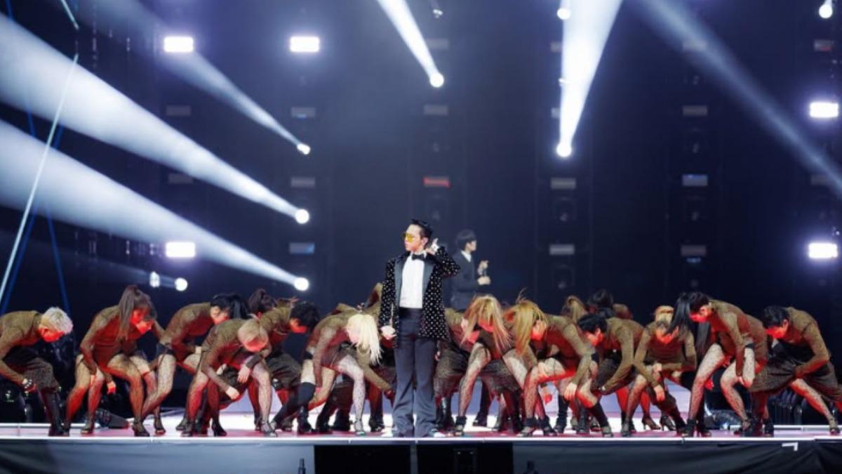 MAMA／GD連唱3首神曲！避唱敏感歌詞　「1舉動」惹哭全場