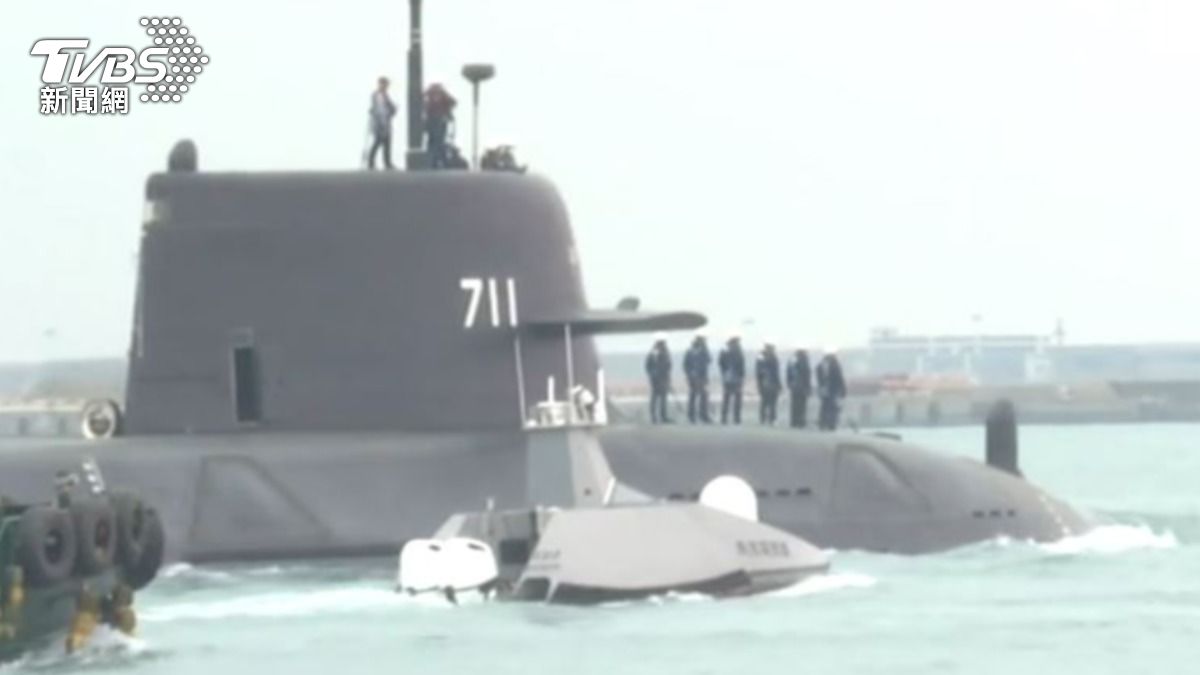 不利台海作戰？前海軍艦長揭1隱憂　海鯤艦航跡恐被看光