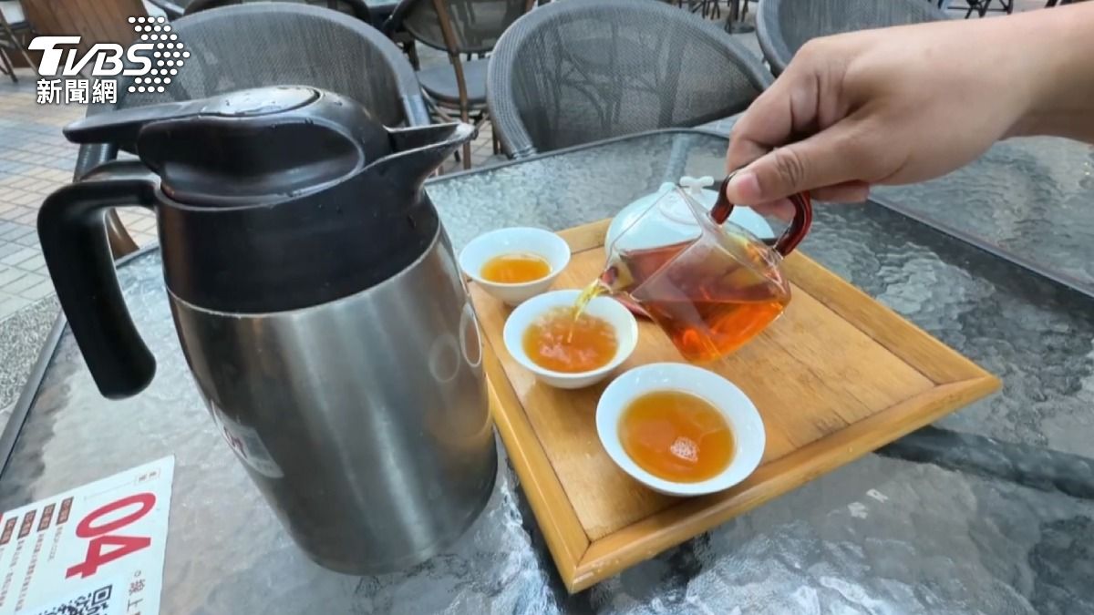 春水堂新店員誤拿「清潔中」熱水瓶　3客喝清潔水下肚