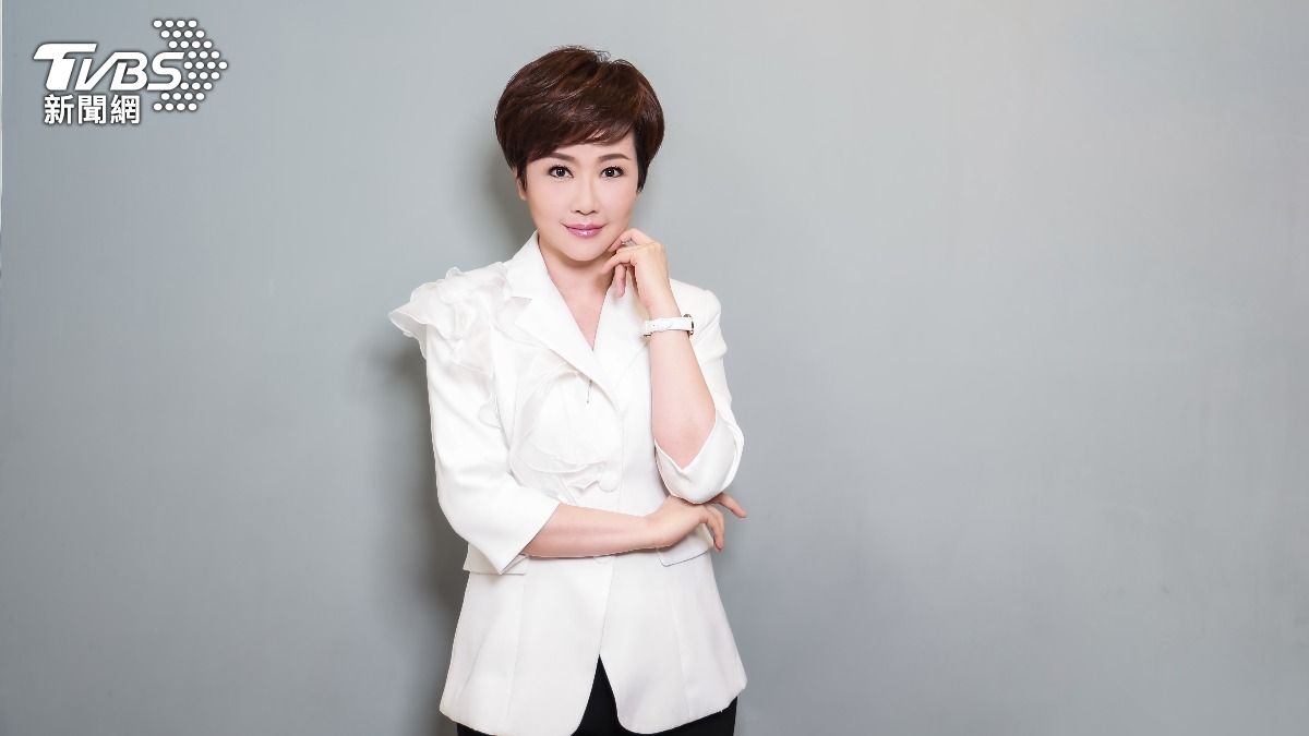 專訪／寇乃馨吵架潑水、摔吉他！　常拿「離婚」威脅黃國倫：他愛讓人死去活來