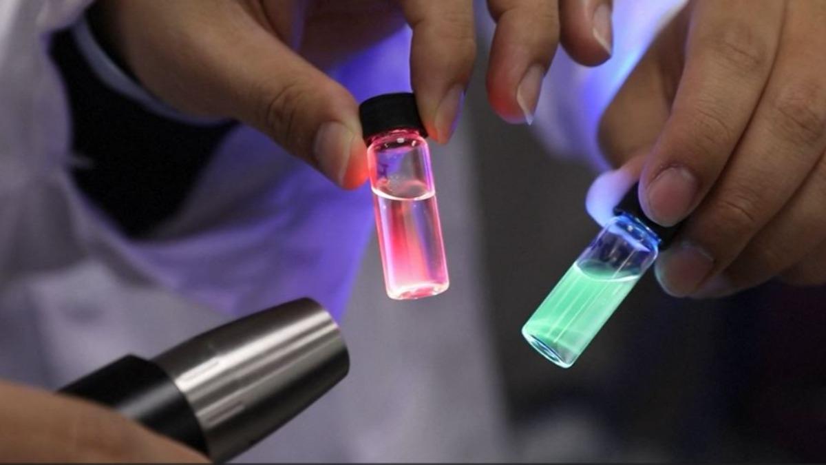 中國科學家新進展：稀土竟能被通電發光！