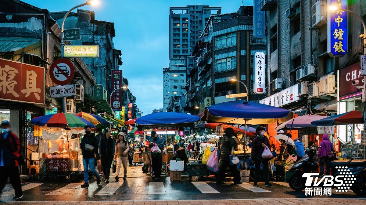 日本人站體重機喊「台灣很危險」！全場認同台人卻狂道歉：還不夠