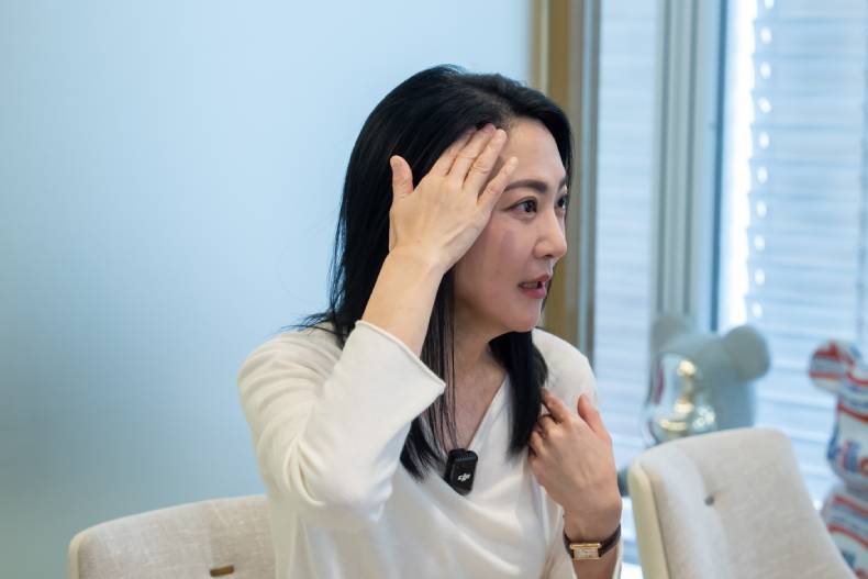 告別頭皮危機！吳依霖搶先體驗愛爾麗「拉髮密雷射」強調：頭皮健康才是秀髮根本！