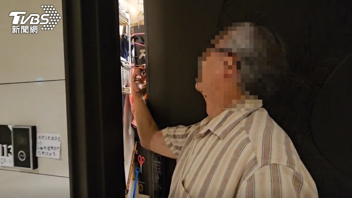 獨家/鄰居崩潰!社區住戶為省電費「開門通風」 同層25戶控異味難忍