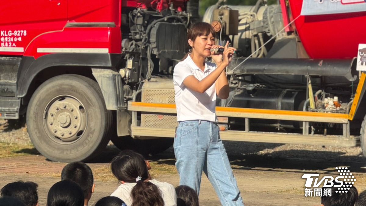 大車死角多可怕？高雄學童體驗坐水泥車　驚呼：真的看不見