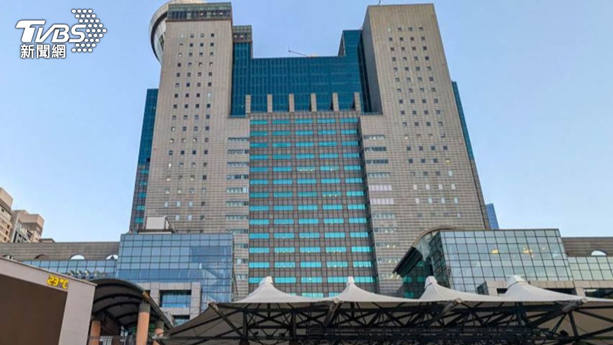 新北市府停車場淪「砲房」  已婚男勾搭女同事長達10年