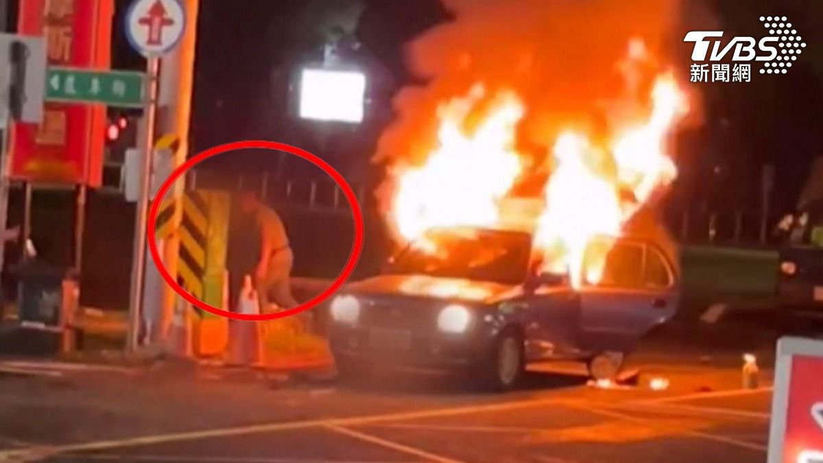 你累了嗎？小籠包攤販把「油當成水」　攤車全燒光