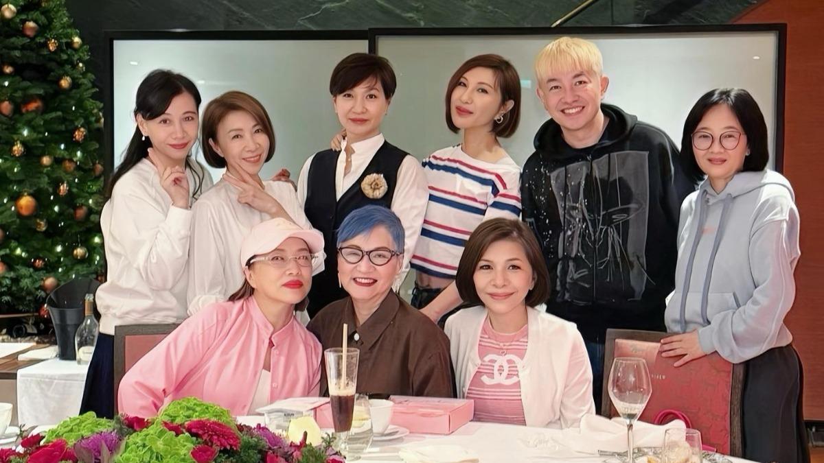 利菁曬聚餐照驚見「6天后罕同框」　全網羨炸：含金量好高