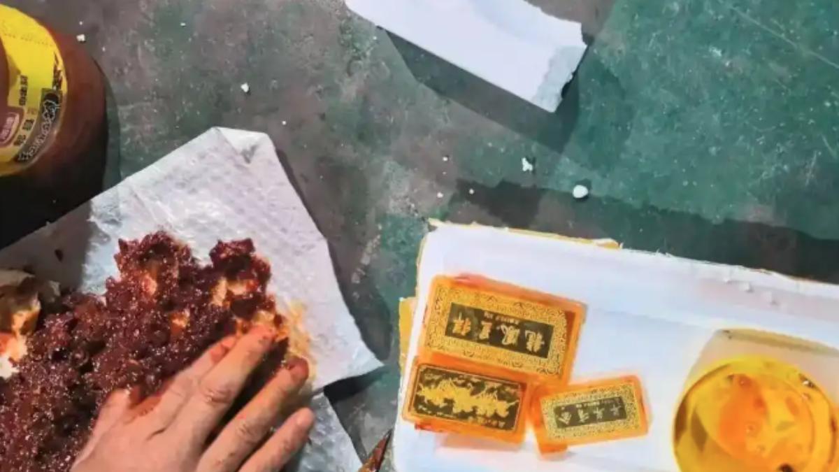 投資詐騙！陸男信穩賺將「黃金塞辣椒醬罐」寄出　警跨省攔包裹