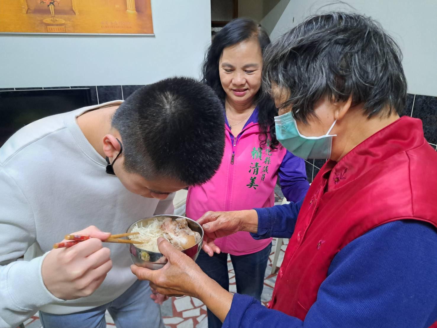 為幫鹹粥嬤扛家計…孫誤入詐團被關 求職碰壁淚:盼再給機會