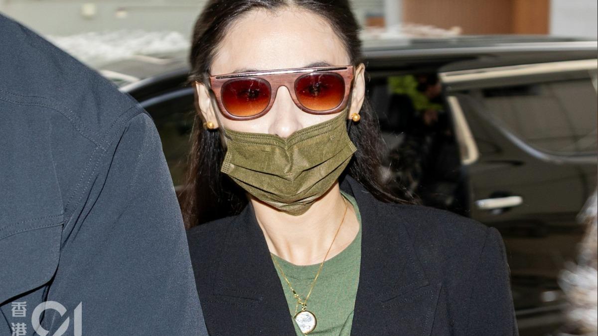 遭前經紀人「追討逾千萬」!張栢芝出庭作證 強調簽約重誠信