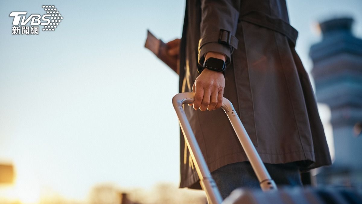 女大生震撼!同學喊「普通家庭」卻爽遊25國 網點破:你破防了