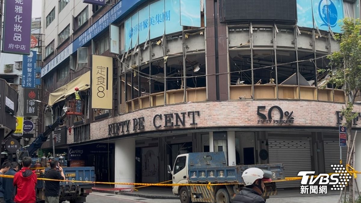 疑鋼瓶瓦斯外洩！板橋府中商圈氣爆釀5傷　工務局曝最新狀況