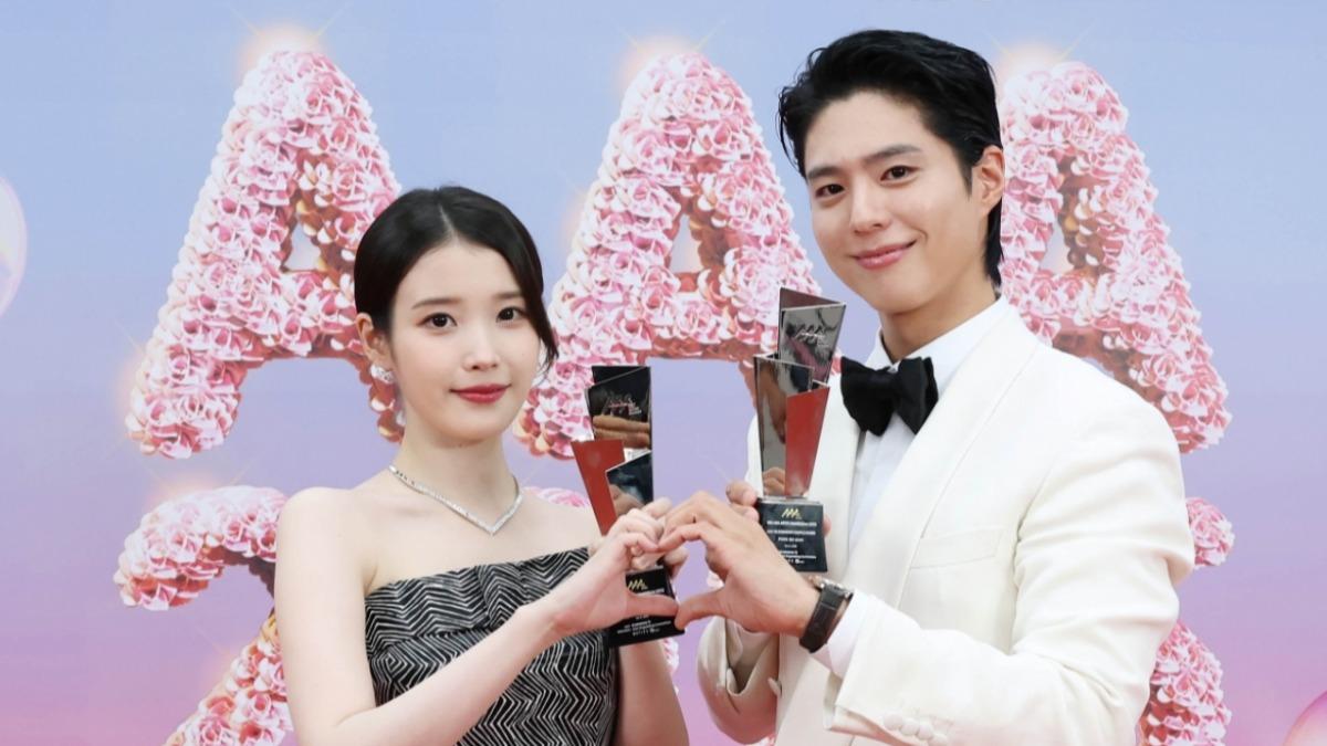 朴寶劍主動靠近「後台要簽名」！林俊傑驚喜對話曝光　AAA收視率出爐