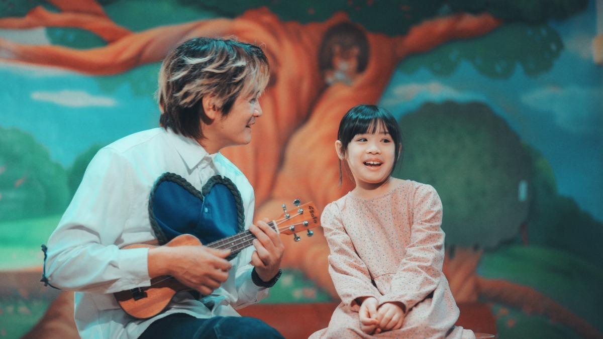 金曲歌王升3寶爸!8歲愛女萌成這樣 超猛天分曝光