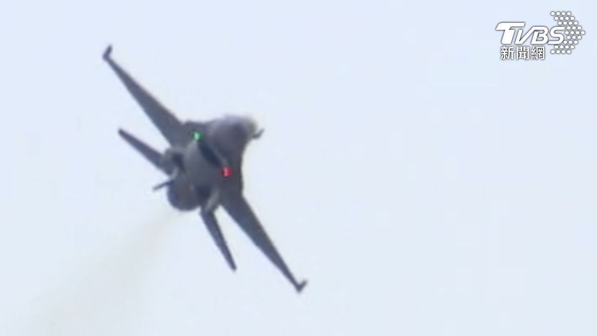 15秒訓練! F-16恐怖推重 飛行員須能「抗9G」