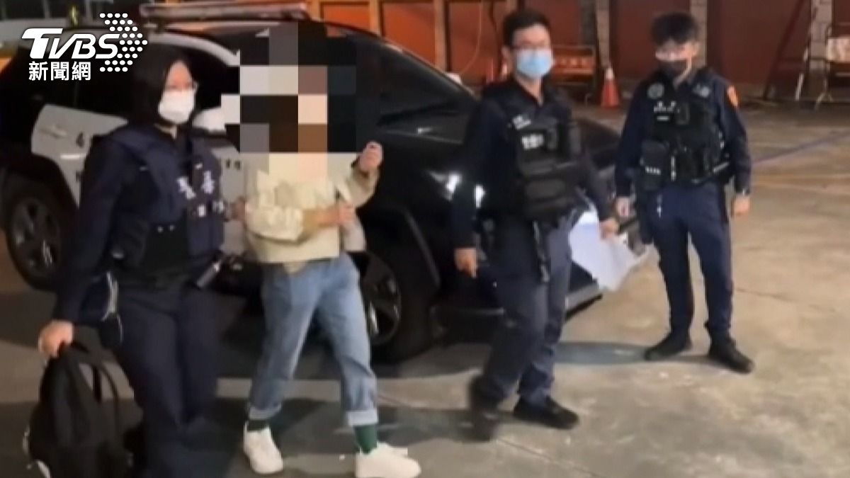 警無視違反保護令遭懲處! 狂粉被收押 曹雅雯露面談心情