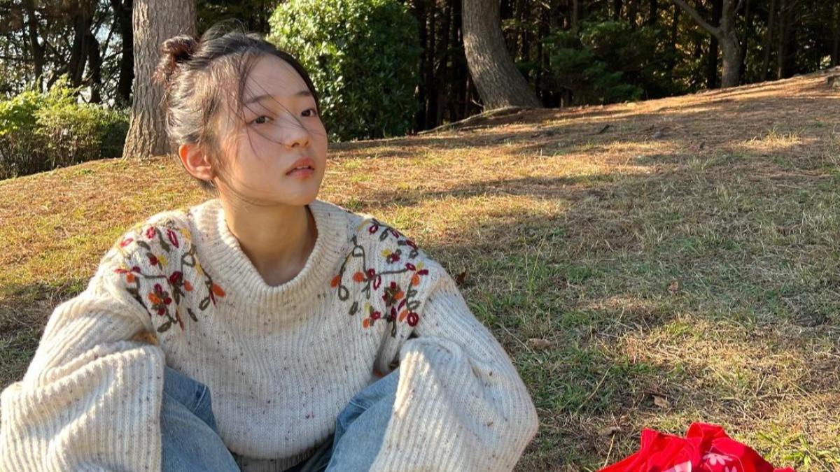 林廷憶夜晚親密互動疑同居「大街上勾脖摟肩」 經紀人低調回應