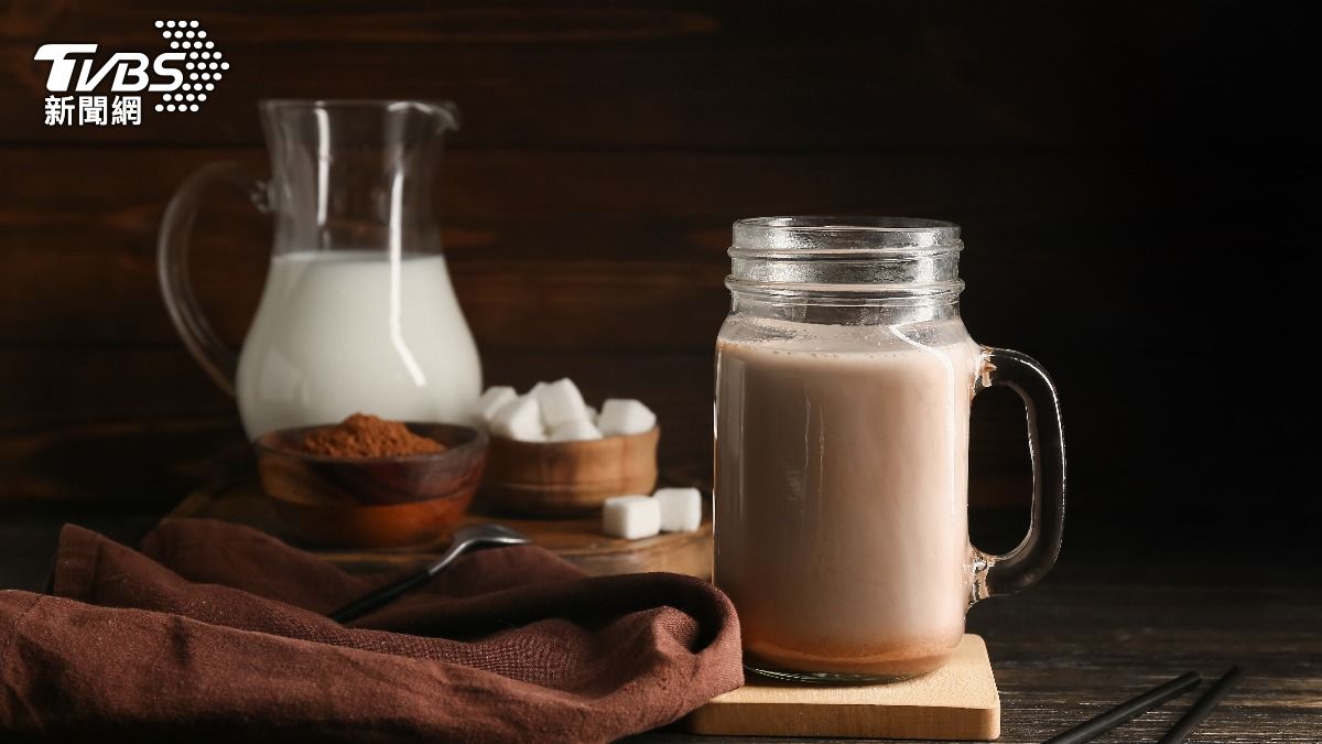 運動後鐵腿救星!研究:每天喝「這飲品」 肌肉痠痛降逾6成