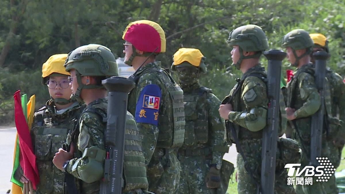 Debate erupts over civilian roles in potential conflict