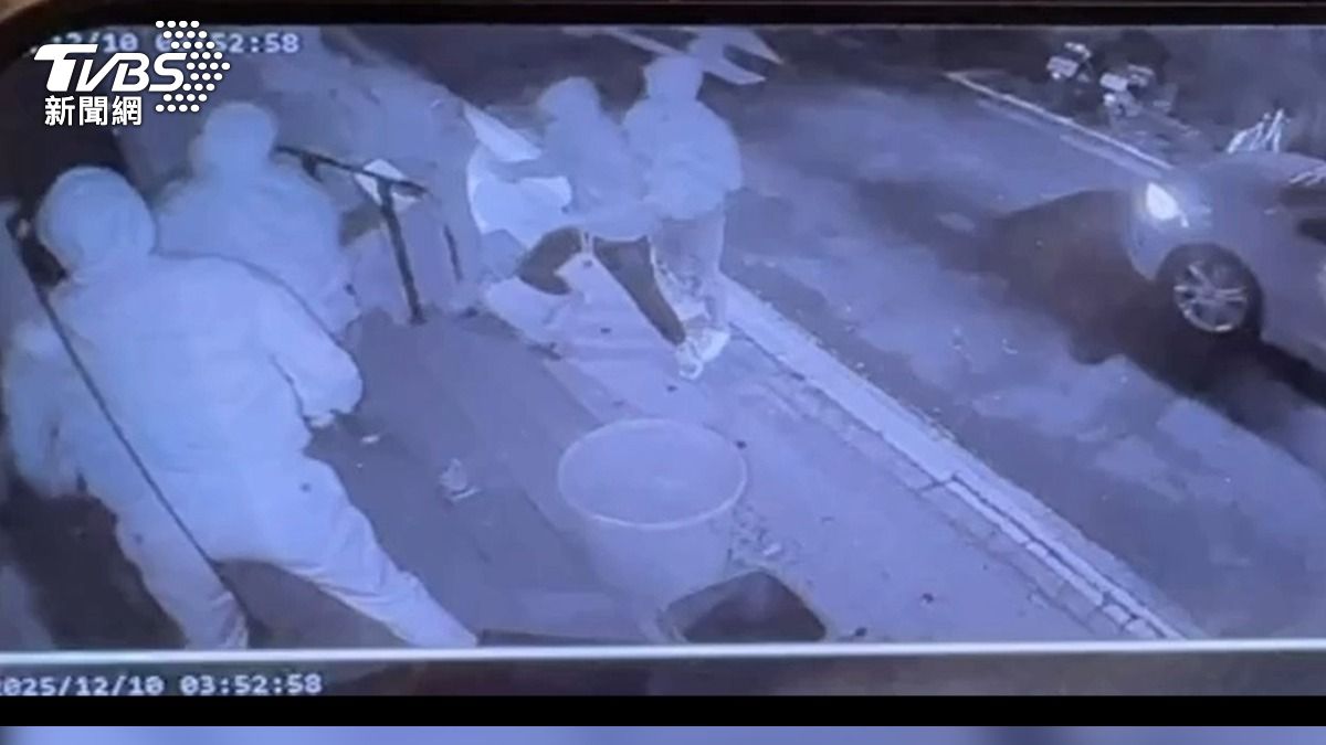 「海派私房菜」遭多名「帽T人」砸店、潑紅漆