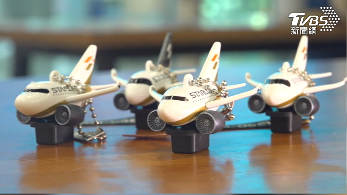 開搶! 超商+航空聯名推「飛機杯塞」 網炒價破千元