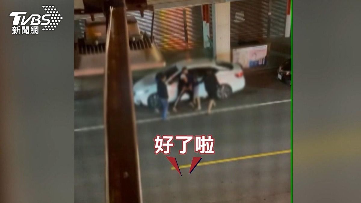 債務糾紛淪暴力討債!大甲男遭「刀砍14公分」 樓梯滿是血跡