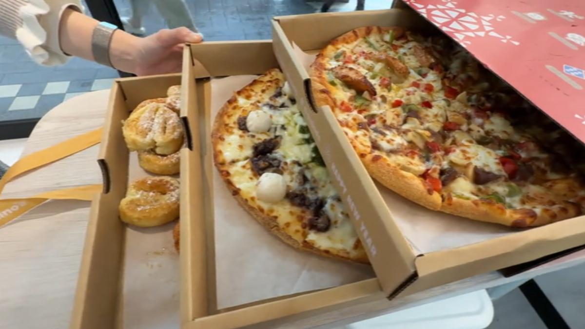 年末節慶披薩登場!「聖誕花圈造型PK驚喜三格抽屜」